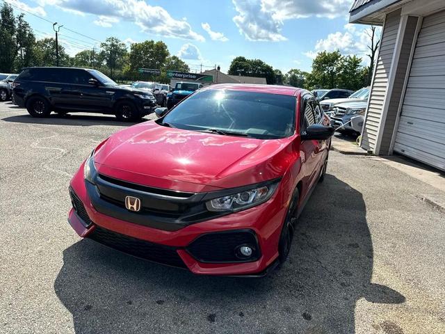 Photo of 2018 Red Honda Civic