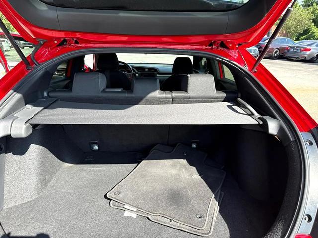 Photo of 2018 Red Honda Civic