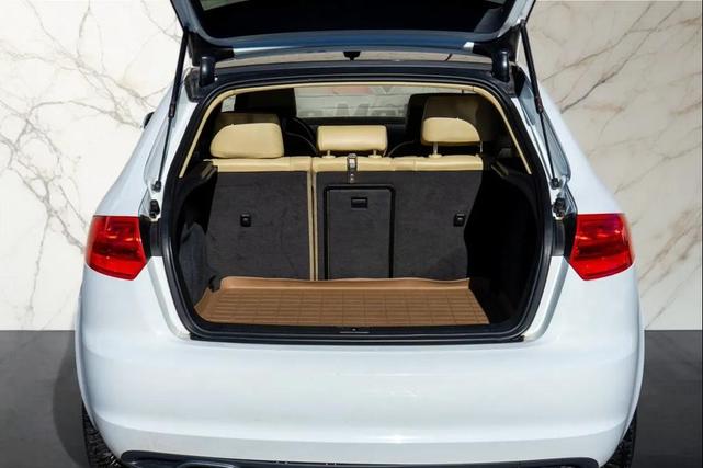Photo of 2012 Ibis White Audi A3