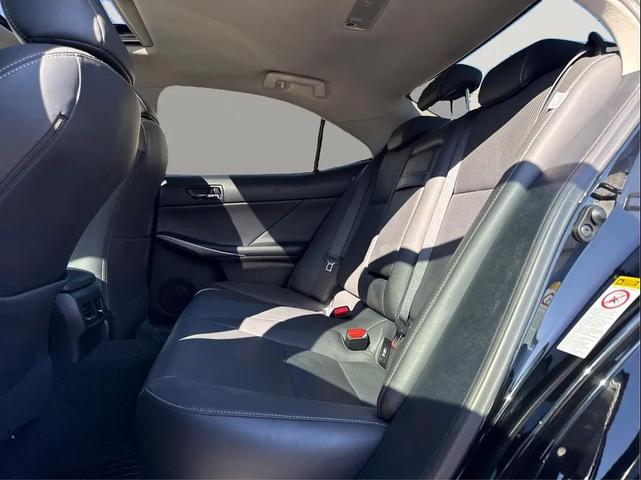 Photo of 2016  Lexus IS 300