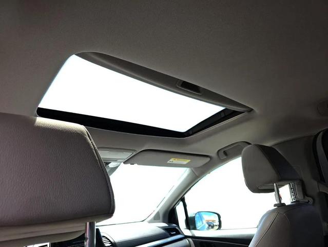 Photo of 2019 Lunar Silver Metallic Honda Odyssey