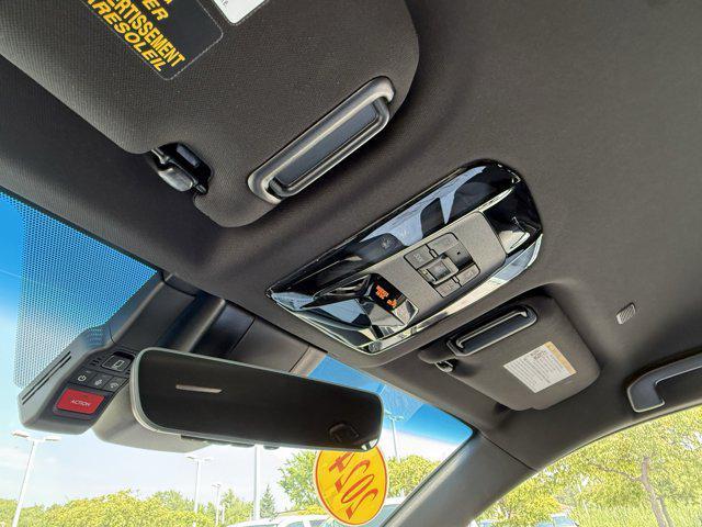 Photo of 2024 Gray Toyota Venza