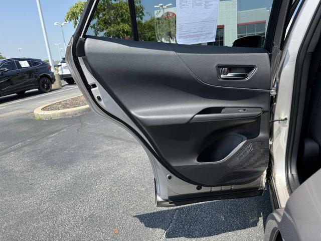 Photo of 2024 Gray Toyota Venza