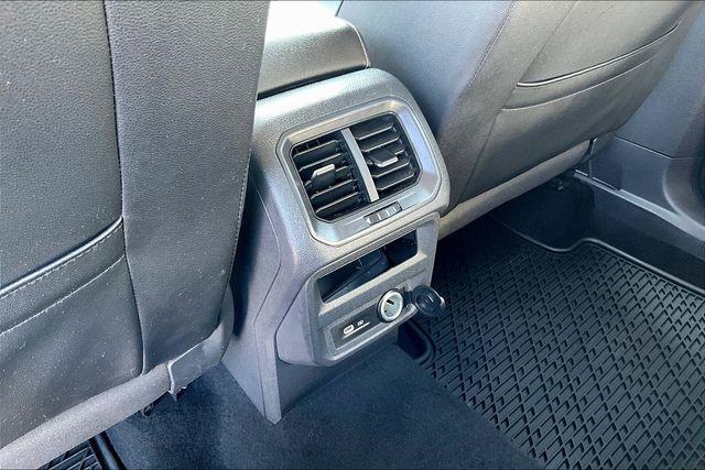 Photo of 2021 Deep Black Pearl Volkswagen Tiguan