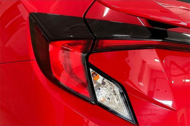 Photo of 2020 Rallye Red Honda Civic Si