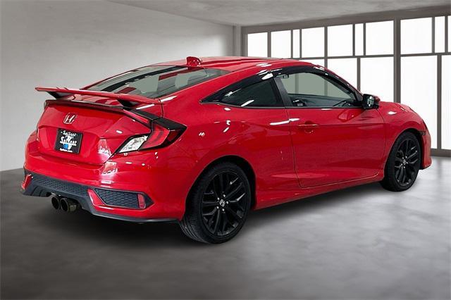 Photo of 2020 Rallye Red Honda Civic Si