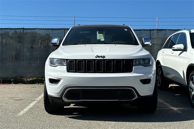 Photo of 2018 Bright White Clearcoat Jeep Grand Cherokee