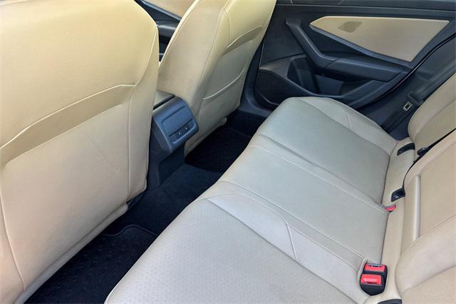 Photo of 2020 Pure White Volkswagen Jetta
