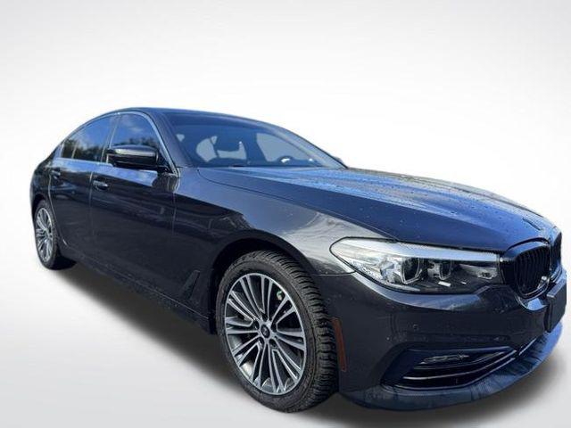 Photo of 2018 Dark Graphite BMW 540