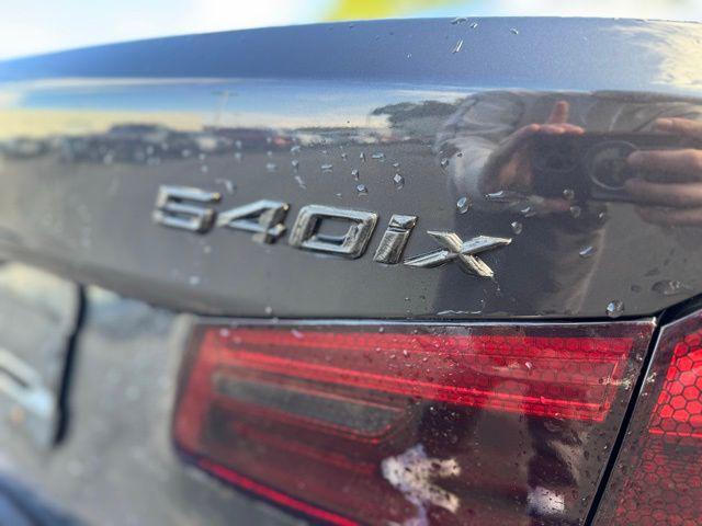 Photo of 2018 Dark Graphite BMW 540