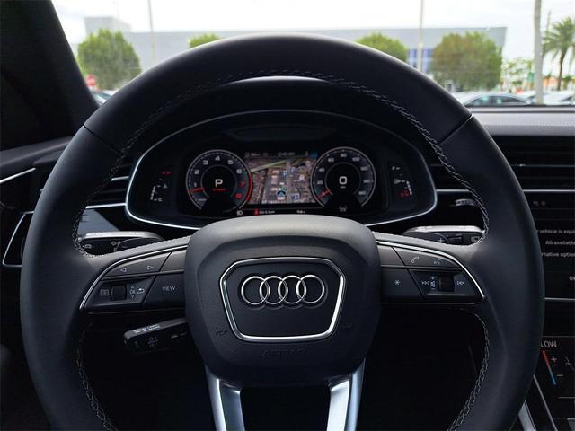 Photo of 2025 Glacier White Metallic Audi Q8