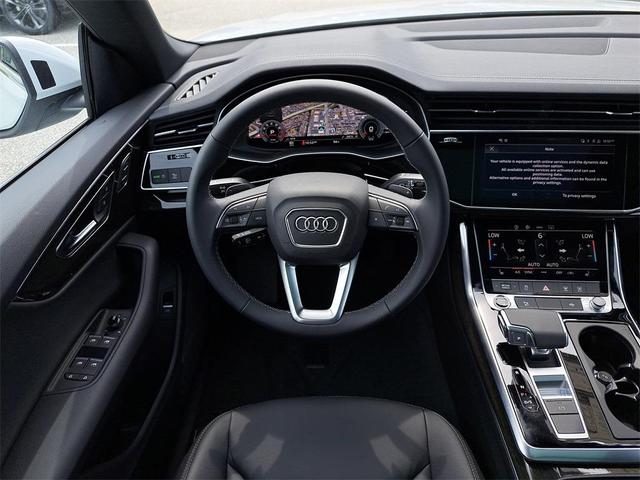 Photo of 2025 Glacier White Metallic Audi Q8