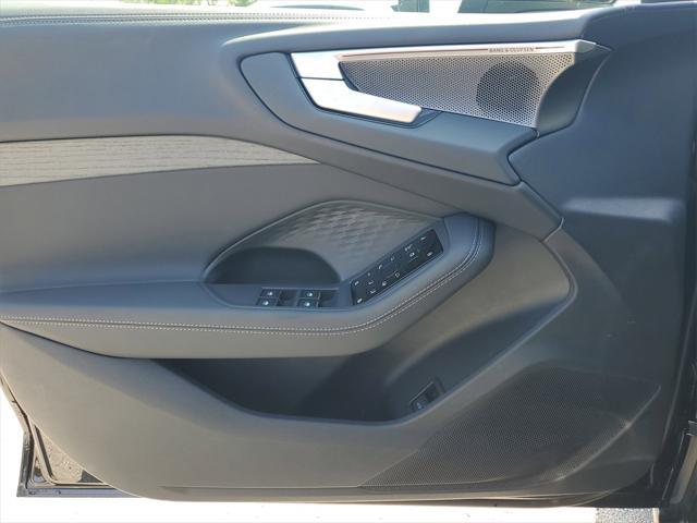 Photo of 2025 Mythos Black Metallic Audi A5