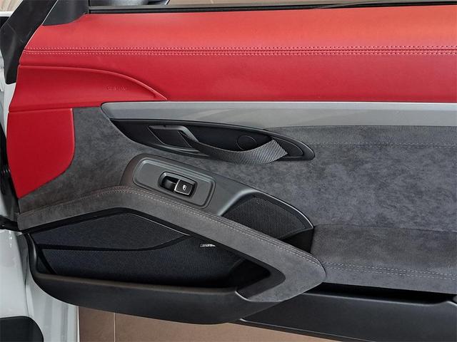 Photo of 2020 Chalk Porsche 718 Spyder