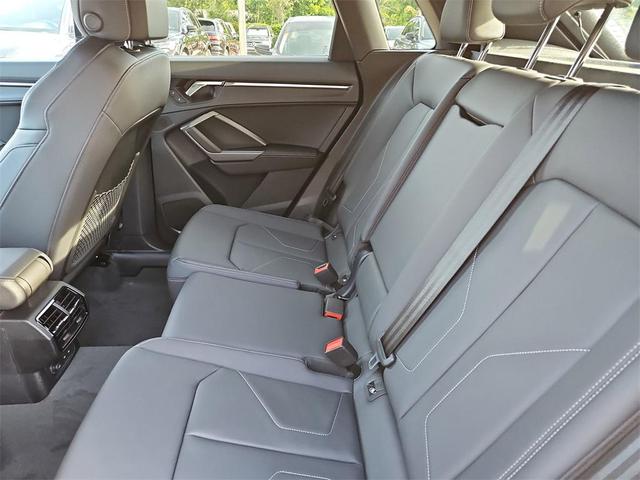 Photo of 2025 Chronos Gray Metallic Audi Q3