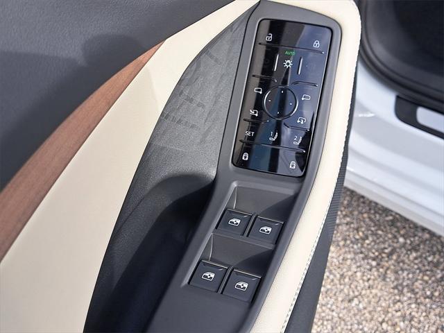 Photo of 2025 Glacier White Metallic Audi A5
