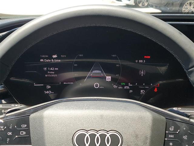 Photo of 2025 Glacier White Metallic Audi Q5 Sportback