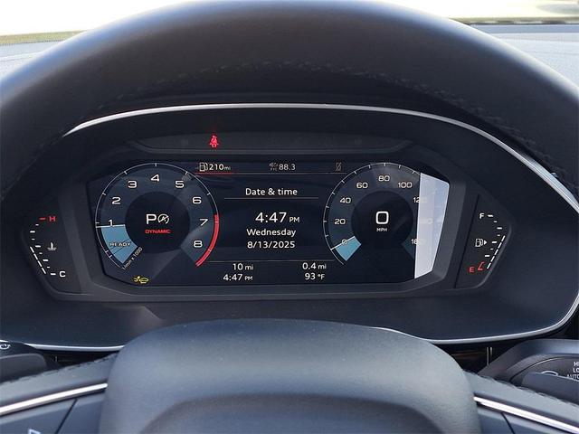 Photo of 2025 Navarra Blue Metallic Audi Q3