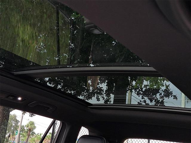 Photo of 2024 Platinum Gray Metallic Volkswagen Tiguan