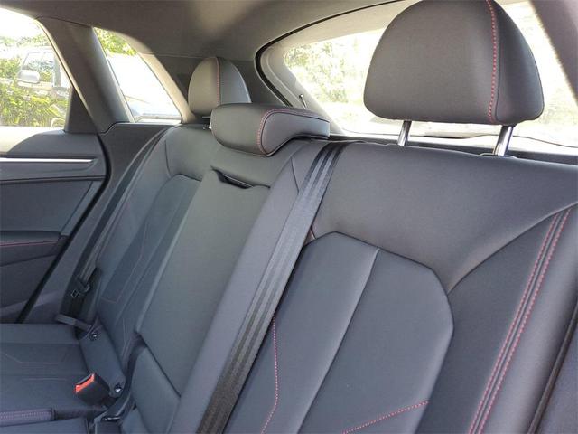 Photo of 2025 Daytona Gray Pearl Effect Audi Q3