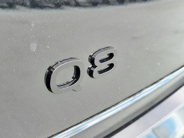 Photo of 2025 Mythos Black Metallic Audi Q8