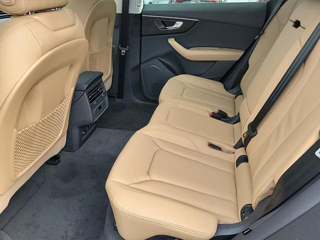 Photo of 2025 Mythos Black Metallic Audi Q8