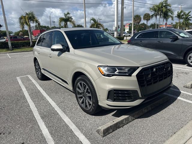 2022 Audi Q7