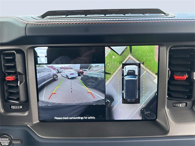Photo of 2023 Oxford White Ford Bronco