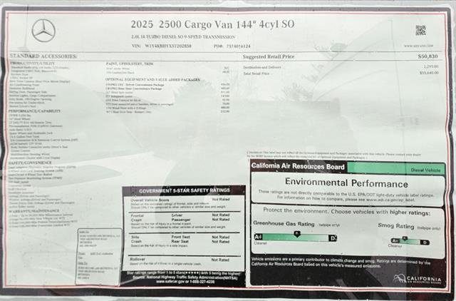Photo of 2025 Arctic White Mercedes-Benz Sprinter 2500