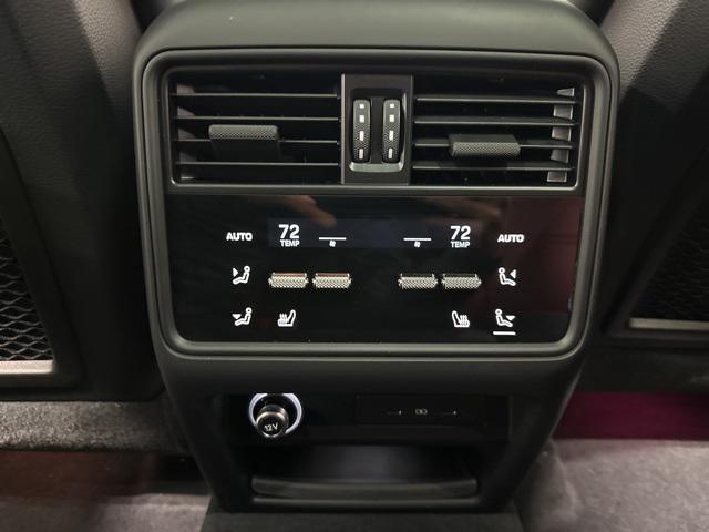 Photo of 2024 Quartzite Grey Metallic Porsche Cayenne