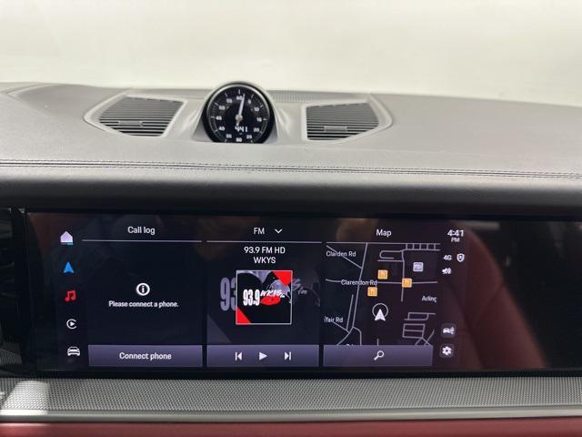 Photo of 2024 Quartzite Grey Metallic Porsche Cayenne