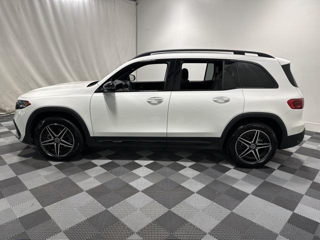Photo of 2025 Polar White Mercedes-Benz EQB 300