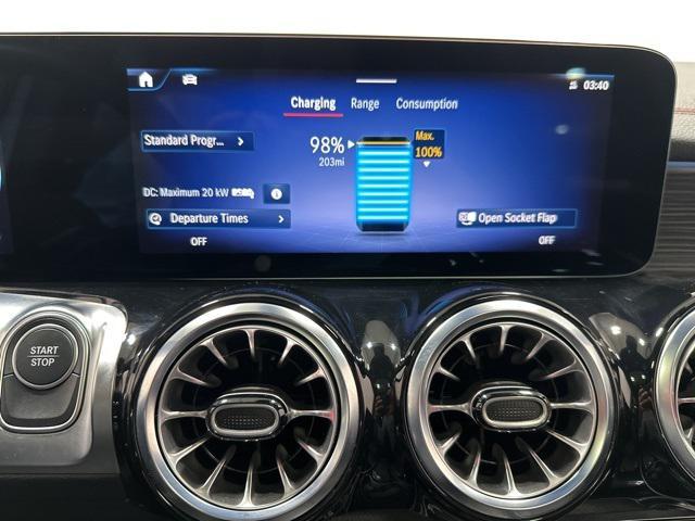 Photo of 2025 Polar White Mercedes-Benz EQB 300