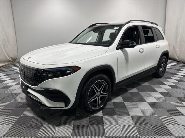 Photo of 2025 Polar White Mercedes-Benz EQB 300