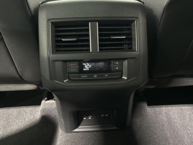 Photo of 2023 Deep Black Volkswagen Atlas