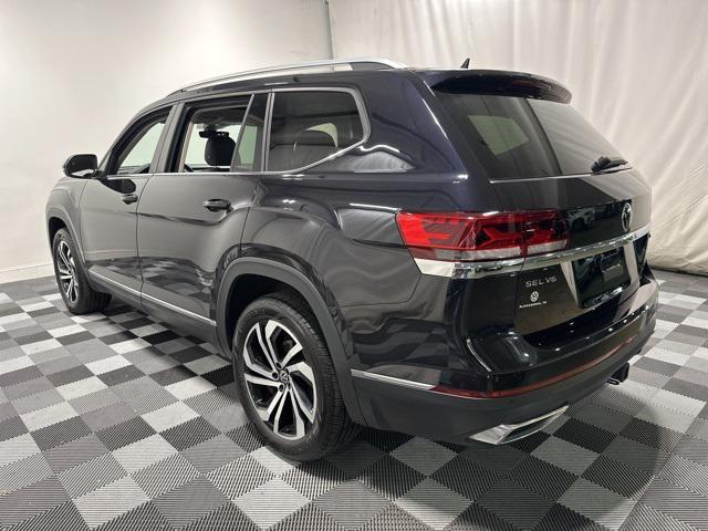 Photo of 2023 Deep Black Volkswagen Atlas
