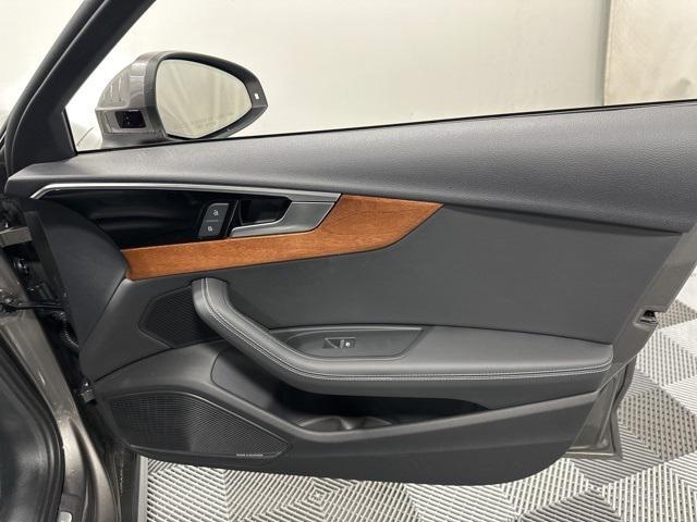 Photo of 2020 Gray Audi A4 allroad