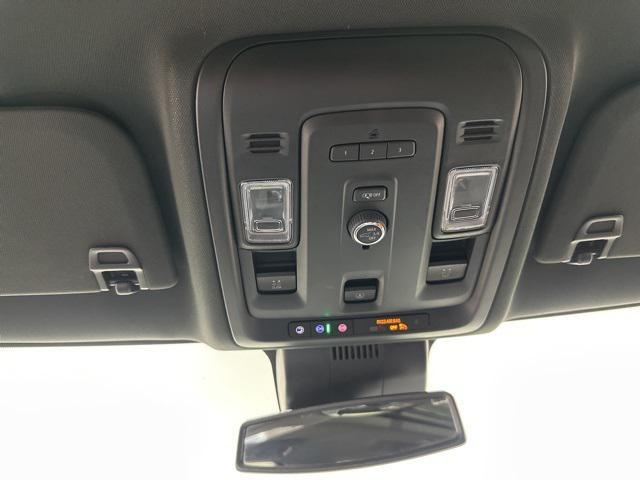 Photo of 2023 Pearl Beige Metallic GMC Yukon