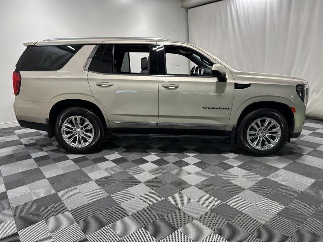 Photo of 2023 Pearl Beige Metallic GMC Yukon