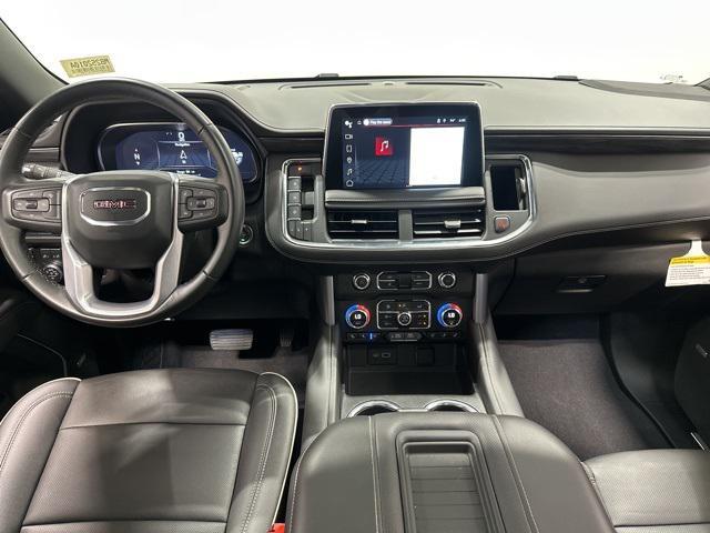 Photo of 2023 Pearl Beige Metallic GMC Yukon
