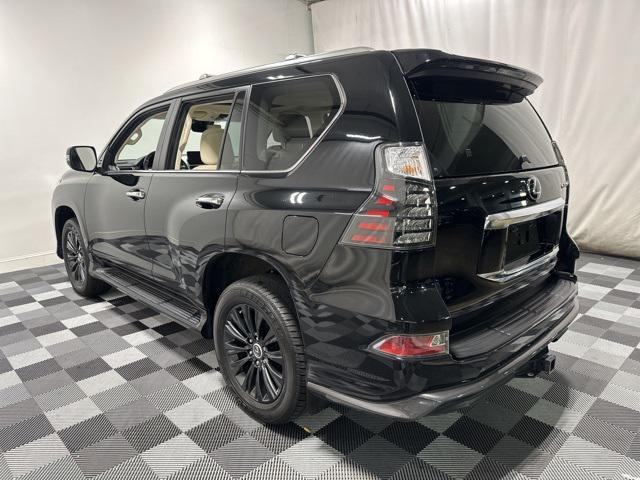 Photo of 2023 Black Lexus GX 460
