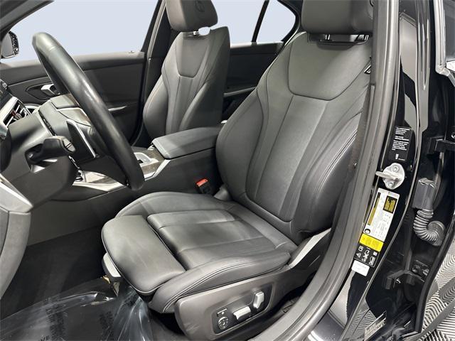 Photo of 2021 Jet Black BMW 330