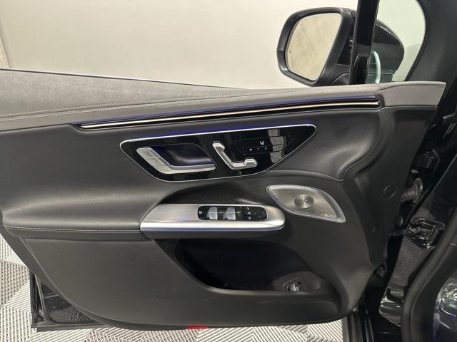 Photo of 2023 Obsidian Black Metallic Mercedes-Benz EQE 350