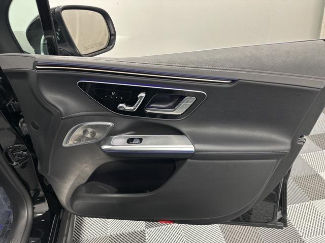 Photo of 2023 Obsidian Black Metallic Mercedes-Benz EQE 350