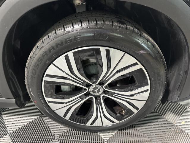 Photo of 2023 Obsidian Black Metallic Mercedes-Benz EQE 350