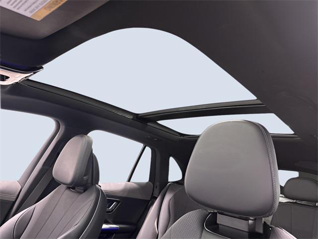 Photo of 2023 Obsidian Black Metallic Mercedes-Benz EQE 350