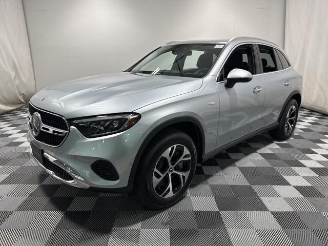 Photo of 2025 Cirrus Silver Metallic Mercedes-Benz GLC 350e