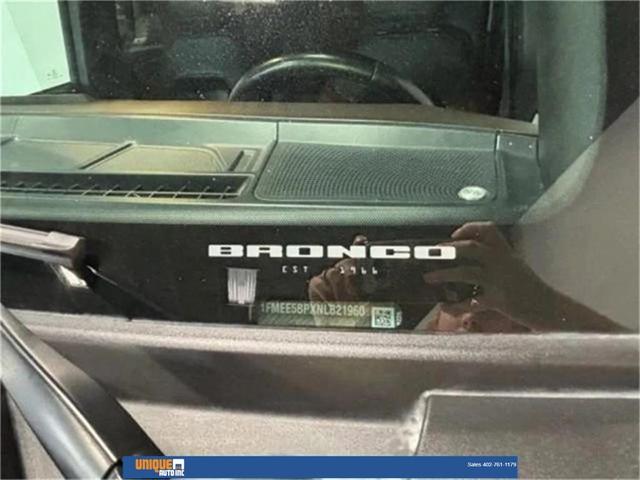 Photo of 2022 Oxford White Ford Bronco