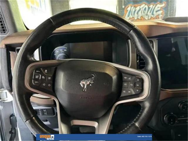 Photo of 2022 Oxford White Ford Bronco