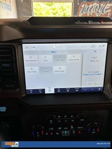 Photo of 2022 Oxford White Ford Bronco